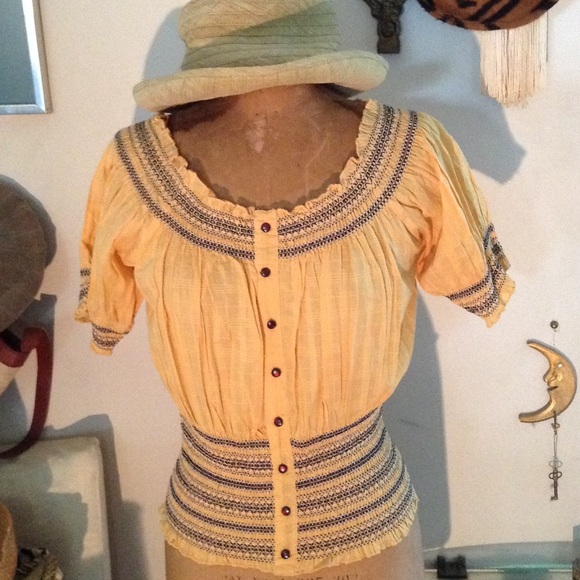 Magazine  Tops - Peasant blouse