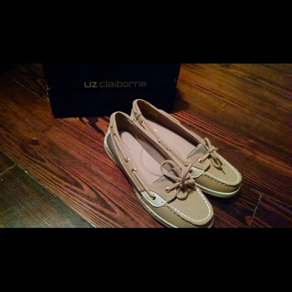 NWT Liz Claiborne Boat Shoes