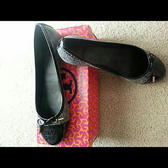 Authentic Tory Burch Ballet flat