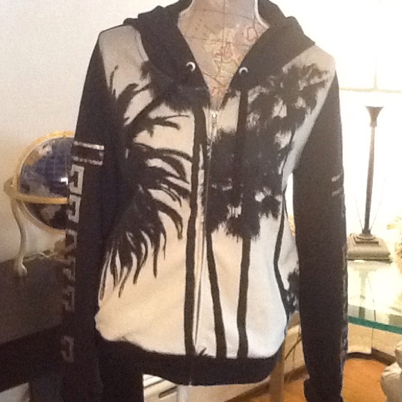 PINK Victoria's Secret Other - BNWT Victoria Secret PINK hooded sweatshirt only