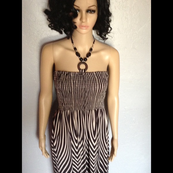 NEW!! Jewel Halter Top/No Trades - Picture 3 of 4