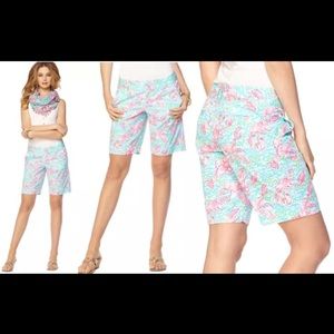 Lilly pulitzer lobstah roll shorts 10
