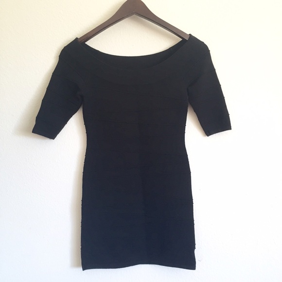 off-the-shoulders bodycon dress
