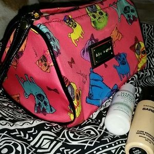 NEW LISTING* WOOF Betsey makeup bag