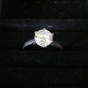 Swarovski crystal brilliant solitaire ring