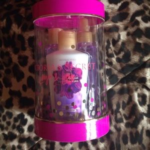 Victoria's Secret Love Spell set