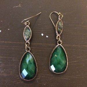 Emerald tear drop earring