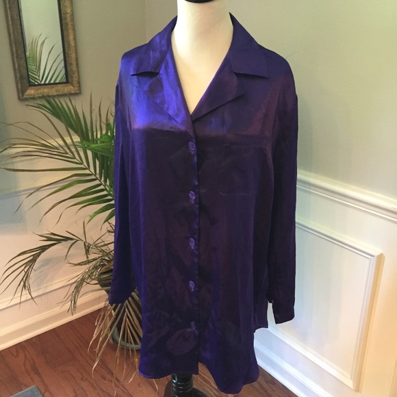 Sz M Victoria's Secret purple nightshirt - Picture 1 of 2
