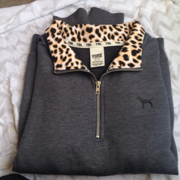 VS PINK sweat shirt