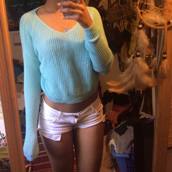 🚫🚫sold🚫🚫American eagle crop sweater - Picture 4 of 4