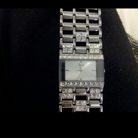 Dress watch