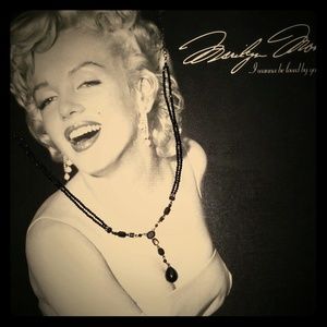 Black rhinestone drop necklace