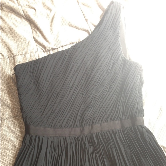 [Club Monaco] knee length navy dress