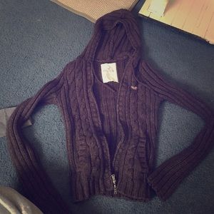 Hollister sweater/ zip up
