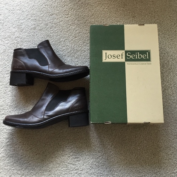 Josef Seibel dark brown shoes, size 9 - Picture 1 of 4