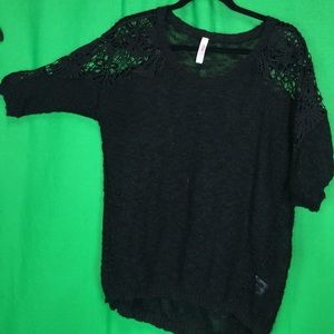 Pink blush maternity short sleeve sweater size S/M