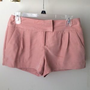 Pink high-waisted Shorts