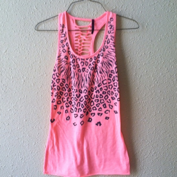Animal print top