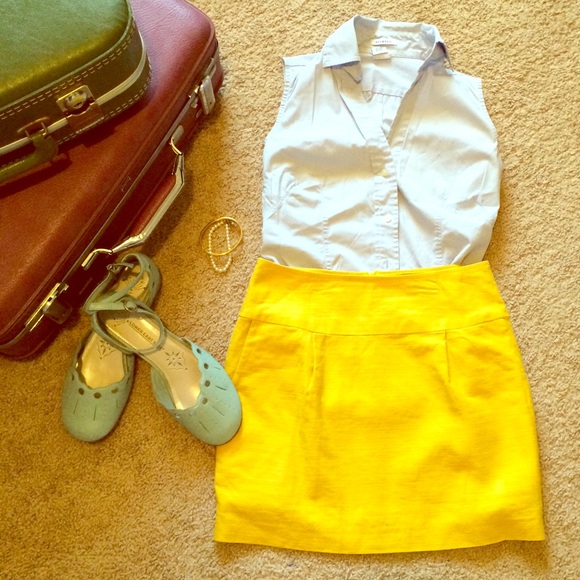 yellow forever twenty one skirt. Get the look.