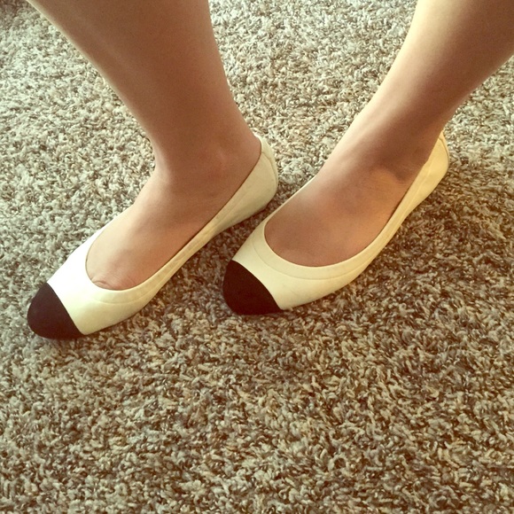 Chanel ballet flats