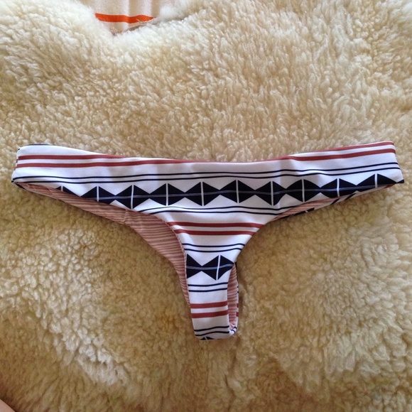 ACACIA SET | Tapa - Picture 2 of 2