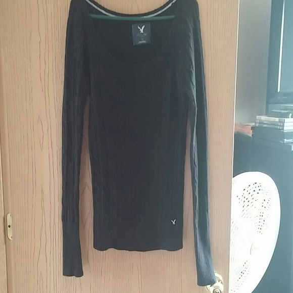 ae blk cable knit sweater