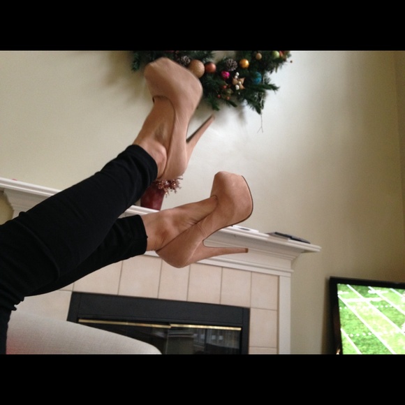 Nude hells❤️❤️ - Picture 3 of 4