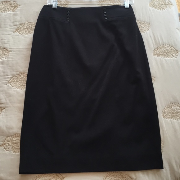 White House/ Black Market Pencil Skirt