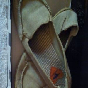 Hemp khaki rocketdogs...