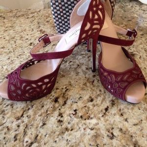 NEW PRICE DROP!!!VALENTINO!!! !