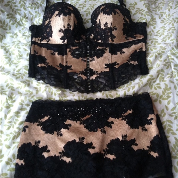 2-piece lingerie