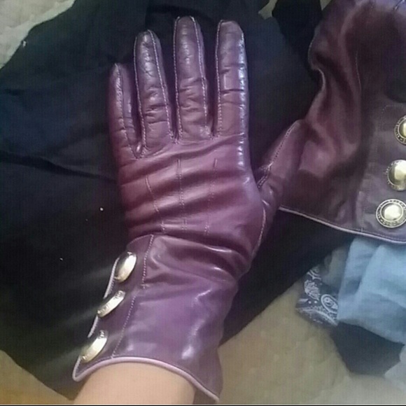 Coach leather gloves in purple