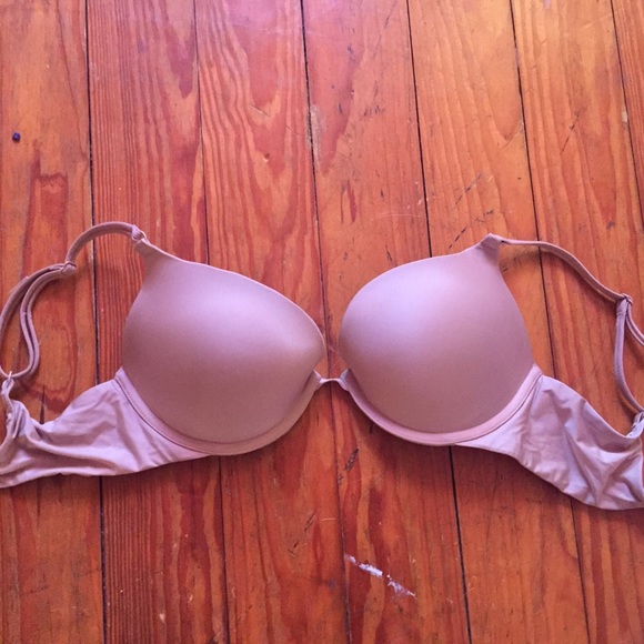 Nude Victoria secret bra