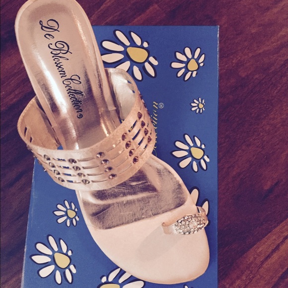 Jewel tone single toe sandals