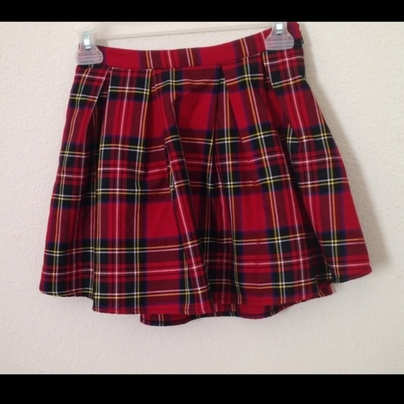 Plaid skater skirt
