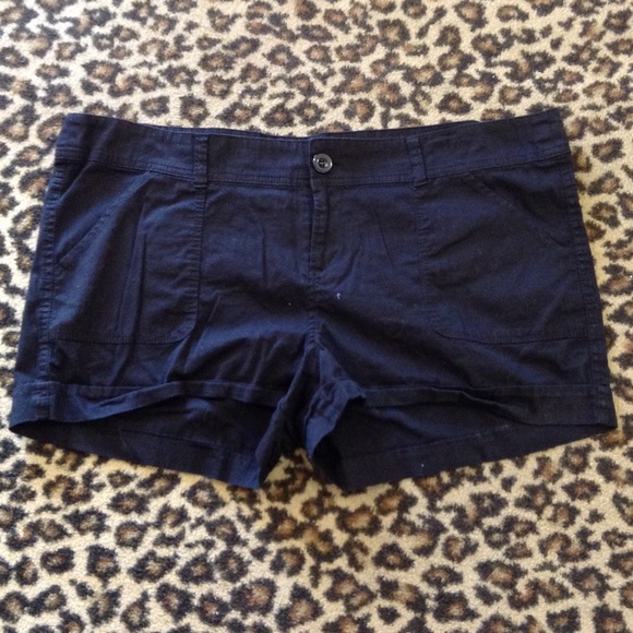 Black soft stretchy shorts