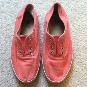 urban outfitters classic plimsoll sneaker