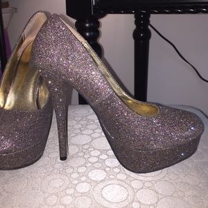 Charlotte Russe sparkle pumps Size 6