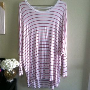 NEW Striped red & white top‼️SOLD‼️