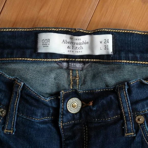 Abercrombie & Fitch Dark Denim Super Skinny Jeans
