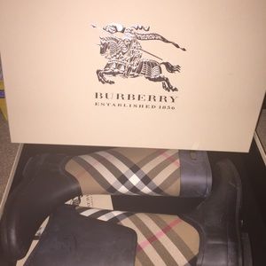Burberry Rainboots