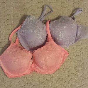 34D size Victoria secret bras