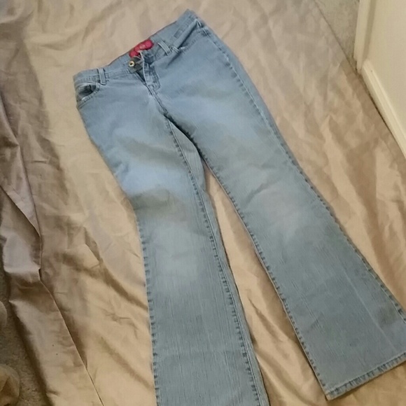GLo size 5 Junior jeans light wash flare