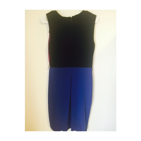 Sexy Calvin Klein Dress - Picture 3 of 3