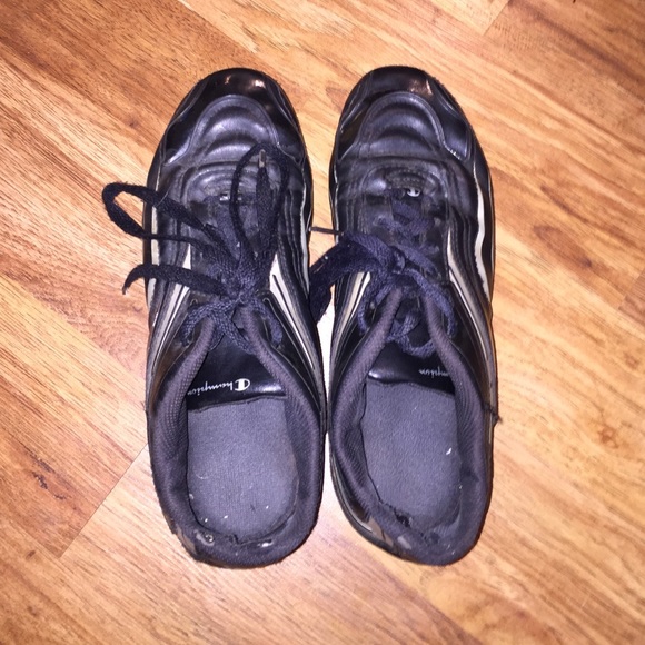 Youth sports cleats