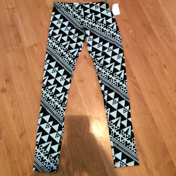 Tribal blue leggings