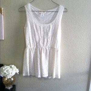Lace top‼️SOLD‼️