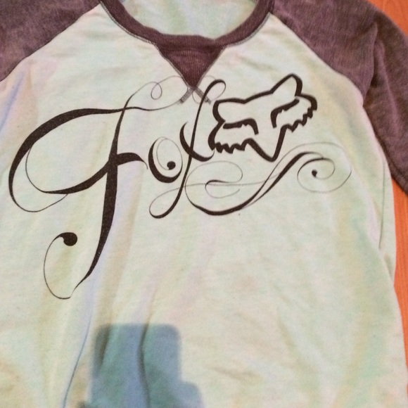 Fox shirt from pacsun - Picture 2 of 3