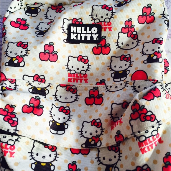 🚫SOLD🚫🎀😺Hello Kitty Backpack😺🎀 - Picture 4 of 4