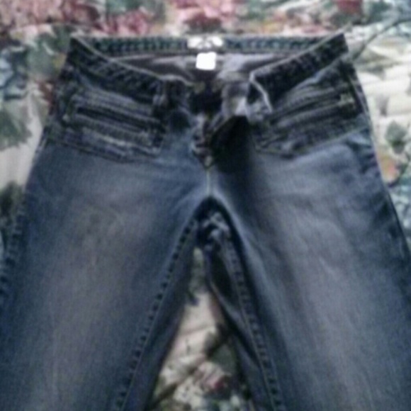 Double button jeans